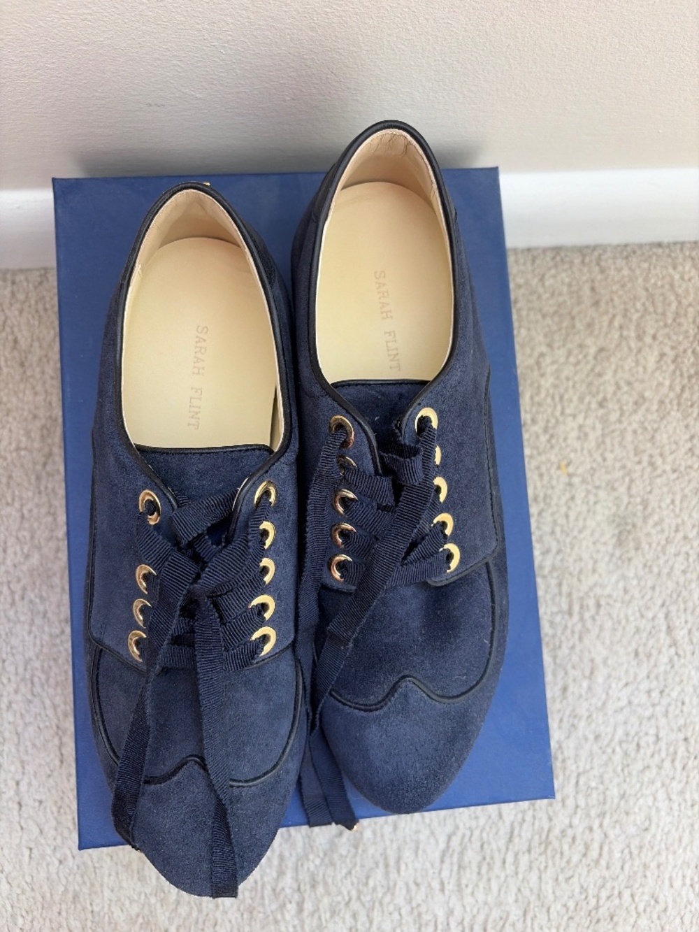 Sarah flint wanderlust Oxford in navy crosta